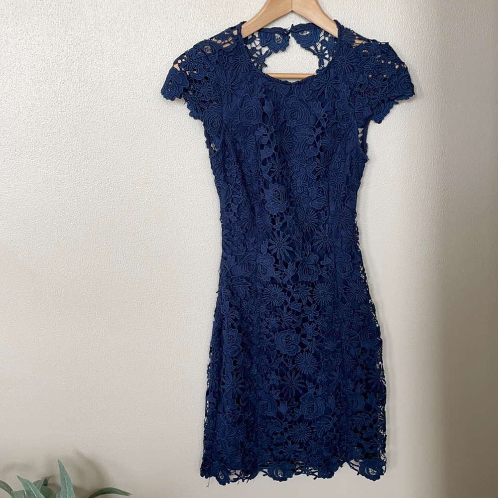 {lulu’s} navy blue lace dress